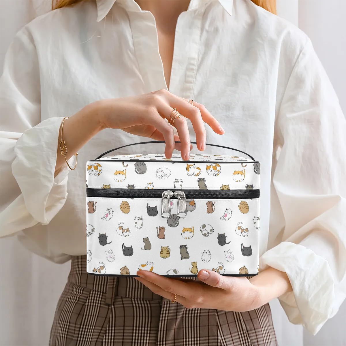 YoCosy Large Makeup Bag Travel Cosmetic Bags for Women White Cute Colorful Animal Cat Makeup Organizer Case Toiletry Bag for Girls Traveling Wide Open Portable Pouch with Handle