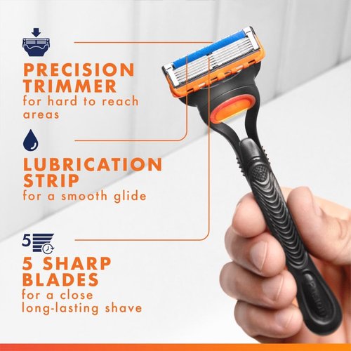 Gillette Fusion5 Razor for Men, 1 Gillette Razor Handle, 5 Razor Blade Refills, with Lubrastrip, for a Close Shave