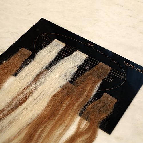 GlamorDove Tape In Placement Board Kit with Double Sided Tapes Acrylic Hair Extension Holder Head Chart for Tape In Extensions Hair Extension Organizer