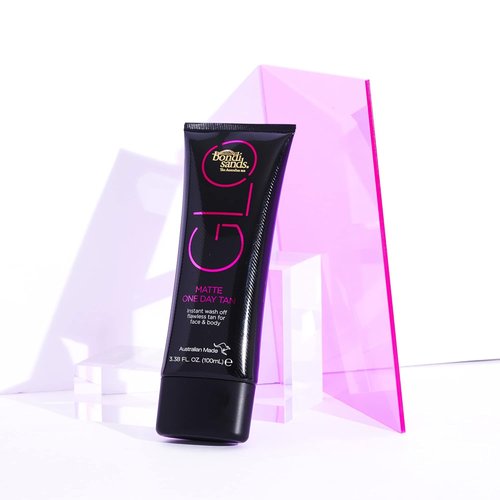Bondi Sands GLO Matte One Day Tan - Flawless Bronze Finish for Face & Body | Transfer & Water Resistant | 100 ml/3.38 Oz