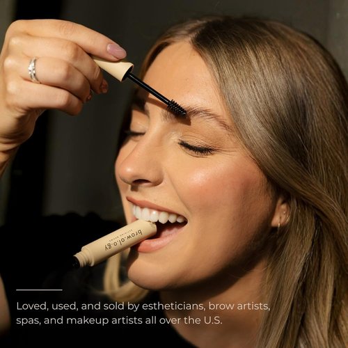 Clear Brow Gel by [Brand Name] - Water-Resistant, Sweat-Proof Eyebrow Setter | No Flake, Invisible Finish for Fuller Brows