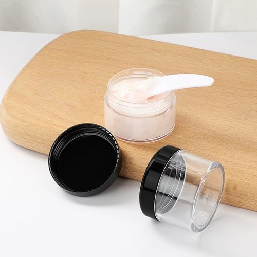 24 Pcs 15ml/0.5oz Small Travel Containers Clear Plastic Cosmetic Jar Refillable Roun for Beauty Lotion Cream Products Sample Bottles Black Plastic With Screw on Lid Container