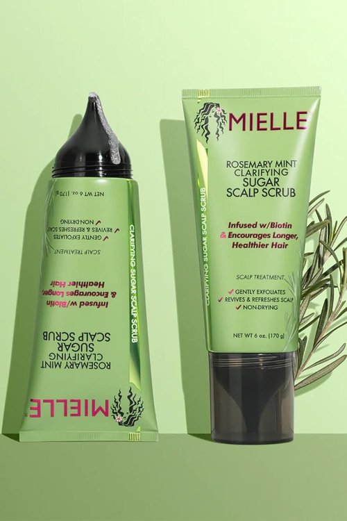 Mielle Organics Rosemary & Mint Scalp Scrub - Gentle Exfoliating Pre-Shampoo Treatment for Dry Scalp - 6 Fl Oz