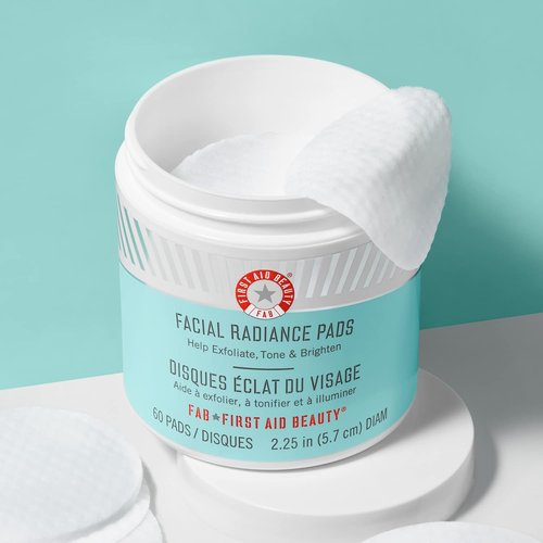 First Aid Beauty Facial Radiance Pads - Exfoliating AHA Treatment | 28 Count