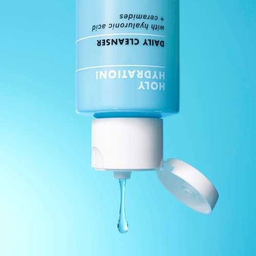 e.l.f. SKIN Daily Cleanser - Hydrating Face Cleanser with Hyaluronic Acid | Vegan & Cruelty-Free