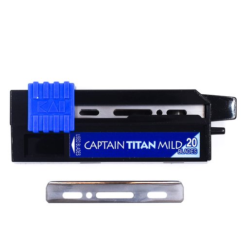 Kai Captain Titan Blades, Compatible with Kai Kasho and Feather Artist Club Razors - A Favorite of Professional Barbers, Silver (Pack of 20)