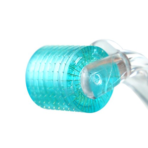 Derma Roller, Microneedling Roller with 200 Real Individual Titanium Needles, Professional Microneedle Roller for Men and Women Home Use - Aqua Blue