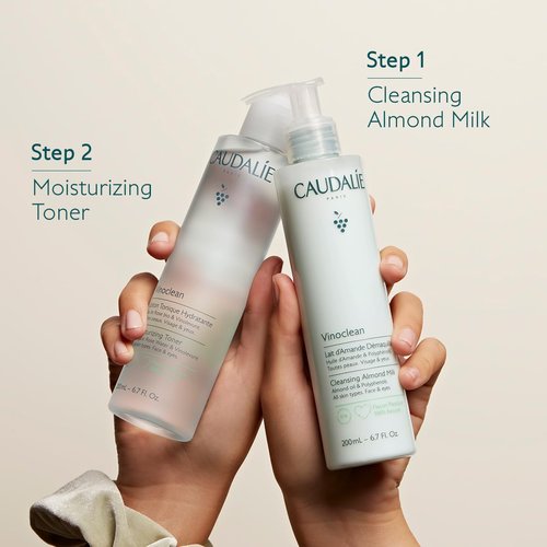 Caudalie Vinoclean Gentle Cleansing Almond Milk - Nourishing Formula | 200 mL