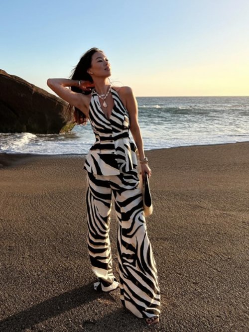 Skiennix 2-Piece Women's Zebra Print Outfit - Halter Top & Wide Leg Pants for Summer Vacation