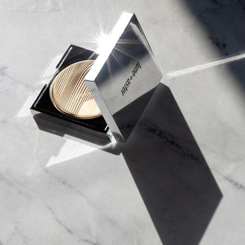 Lune+Aster Superstar Translucent Pressed Powder | Universal Talc-Free Translucent Pressed Powder, Mirrored Compact