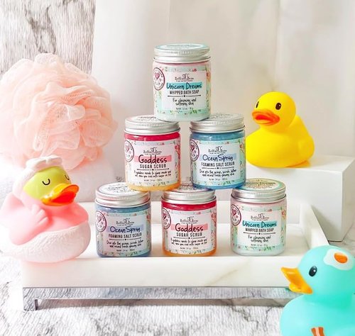 Bella & Bear Spa Gift Set for Girls & Teens – Over $90 Value Beauty Mystery Box – 10–12 Full & Travel Size Bath, Body & Skincare – Birthday & Holiday Gift