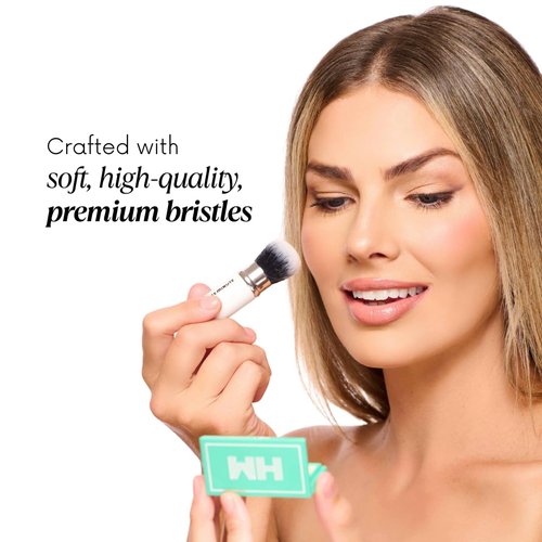 Haute Minute Makeup Mini Glamstick Retractable Powder Brush - Travel Face Makeup Brush for Liquid, Cream Buffing & Blending, Cruelty-Free Bristles