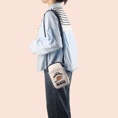 MNIGIU Beaver Lover Gift Beaver Cosmetic Make up Bag Beaver Makeup Zipper Pouch Bag for Women Girls (Beaver Bag)