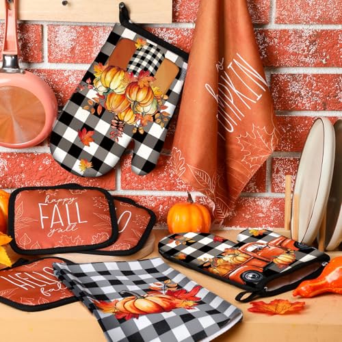 Fall Kitchen Towel Set with Pot Holders & Oven Mitts - Retro Pumpkin Pattern