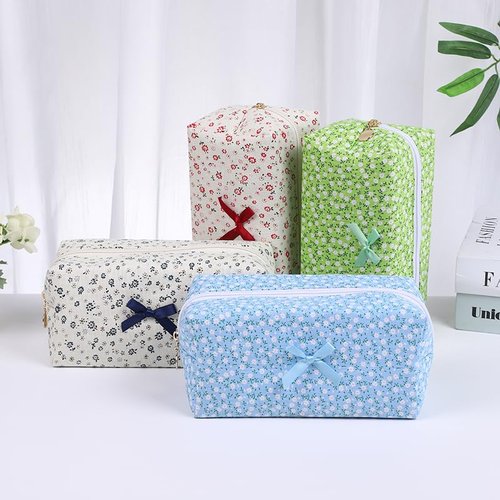 OIMEI Floral Quilted Cotton Makeup Bag for Women, Large Capacity Travel Cosmetic Pouch with Zipper, Cute Toiletry & Brush Organizer, Kawaii Makeup Storage Case – Blue Floral