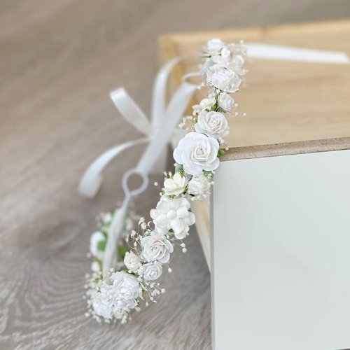 PoshMyra White Flower Girl Crown with Baby's Breath Headpiece Young Girl Communion Floral Hair Wreath Rustic Wedding Hair Accessories Headband for Child(43cm length)