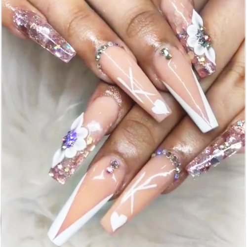 Set 8Pcs 3D Flowers Nails Charms With Rhinestone Gems Handmade by Acrylic Powder Design For Long Nail L,XL,XXL Flower Nail Art Floral Salon Decor Women Girls (White 7 Rhinestones-8PCs)