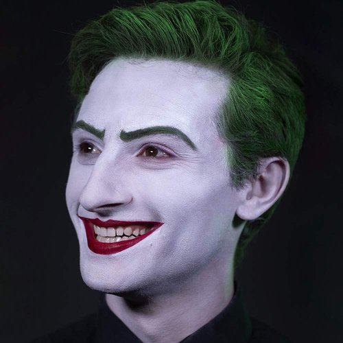 Graftobian Classic Chaos Clown Makeup Kit - Complete 11-Piece Set for Scary Jester or Clown Costume - Deluxe Face Paint with Full Color Instructions Included, Perfect for Cosplaying and Halloween