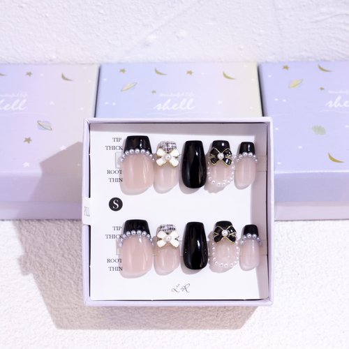 Light Rain Small Size Hand-made Press on Nails, 3D Gel UV Finished False nails with Design by Professional Manicurist