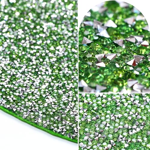 Green Rhinestone Round Placemat - 15 Inch Table Decor - Green / 1 pcs