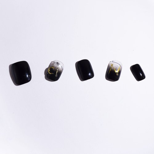 Light Rain Small Size Hand-made Press on Nails, 3D Gel UV Finished False nails with Design by Professional Manicurist