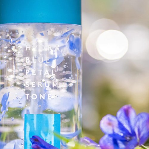 LAPALETTE Hydra Blue Petal Serum Toner | Hydrogel Capsule Petal | Triple Hyaluronic Acid | Antioxidant-Rich Iris Extract | Dry and Dull Skin | Hydration & Moisturization | Korean Skincare 3.38 fl.oz.