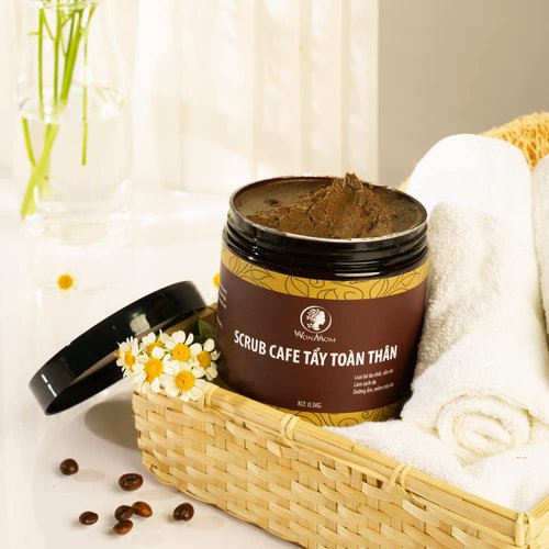 Skiennix Coffee Body Scrub - Exfoliating & Revitalizing | 17.6 oz Made in Vietnam
