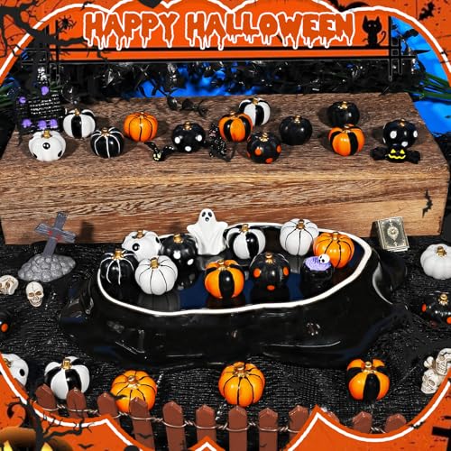 Halloween Mini Pumpkin Figurines Set - 20 Resin Miniatures for Decor & Cake Toppers
