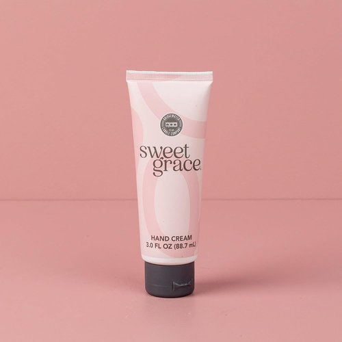 Bridgewater Candle Hand Cream - Moisturizing Vitamin E Lotion in Sweet Grace Scent