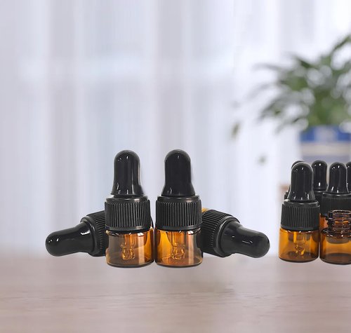 AGENIZ 50pcs Amber Glass Mini Essential Oil Dropper Bottles with Glass Eye Dropper for Travel Sample Vials