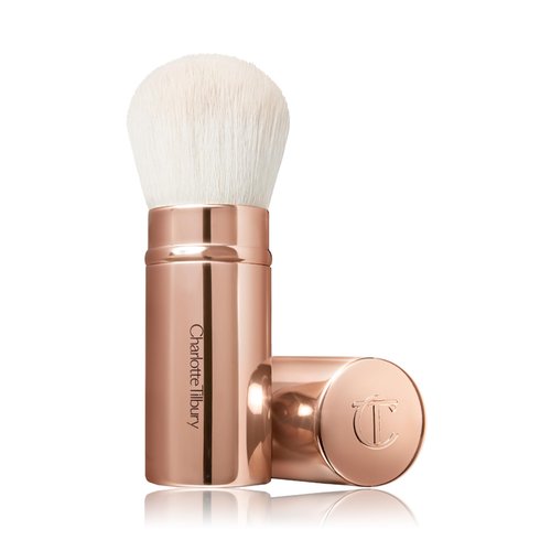 Charlotte Tilbury The Air-Brush Bronzing Brush - Kabuki-Style Retractable for Seamless, Airbrushed, Sun-Kissed Finish - Designed for Airbrush Bronzer