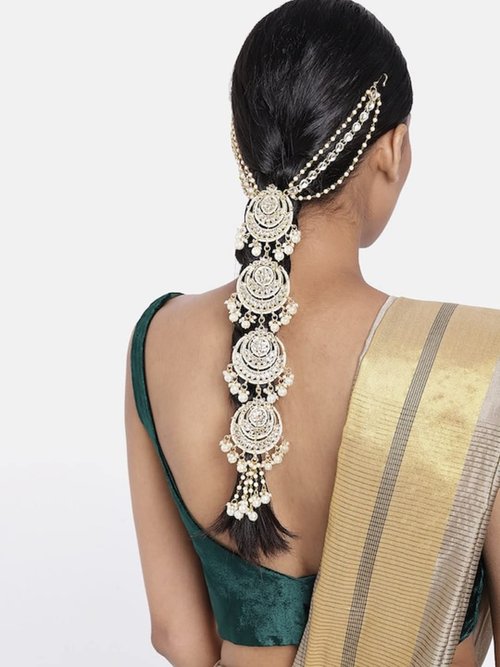 I Jewels Gold-Plated Metal Indian Wedding Bollywood Floral Kundan Pearl Studded Beaded Head Chain/Paranda (T2096W)