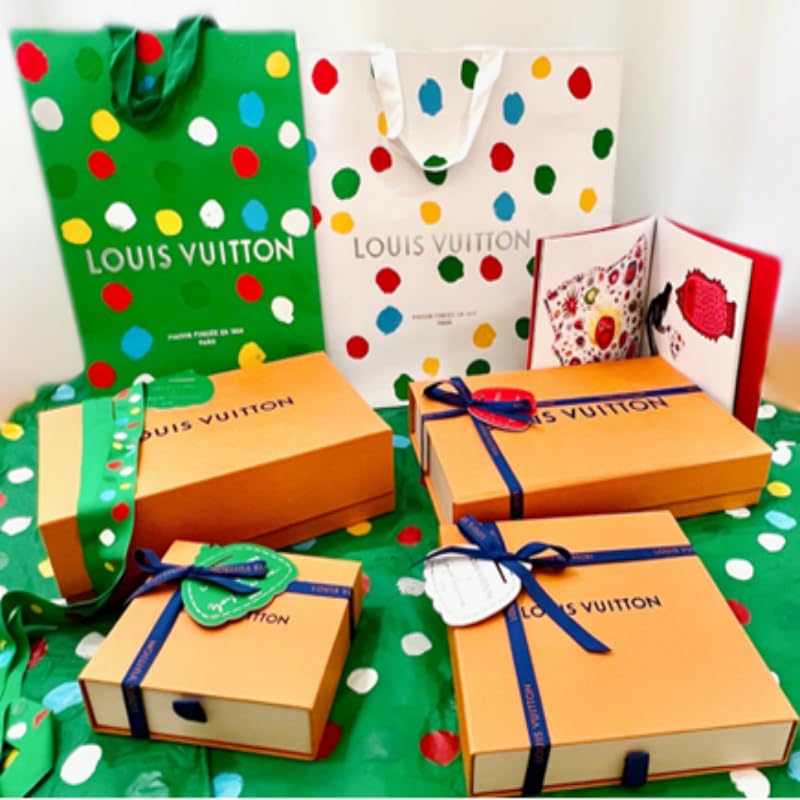 Christmas Polka Dots Wired Edge Ribbon - Green, 1.5 Inch x 10 M, Gift Wrap & Decoration - Variation L1140