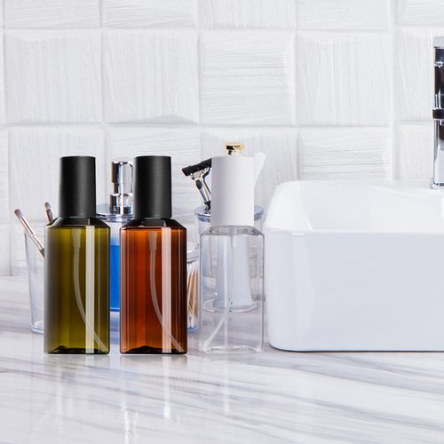 Portable Travel Spray Bottle,3Pcs 100ml/3oz Fine Mist Hairspray Bottle for Essential Oils, Empty Airless Makeup Face Spray Bottle Clear Refillable Travel Containers for Cosmetic Skincare Perfume.
