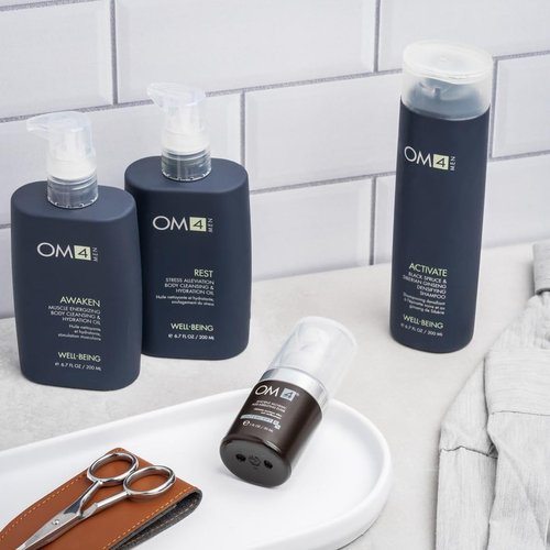 Organic Male OM4 Activate: Black Spruce & Siberian Ginseng Hair Densifying Shampoo, Stimulating and Nourishing haircare