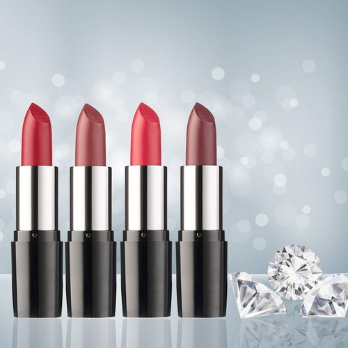 Lipstick - No. 138 Chili Matte; Premium price due to scarcity 3g/0.1oz
