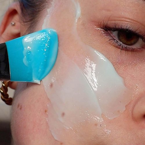 Sand & Sky Face Mask - Hydrating Skincare with Hyaluronic Acid & Tasmanian Spring Water | Intense Hydration & Anti-Aging Benefits