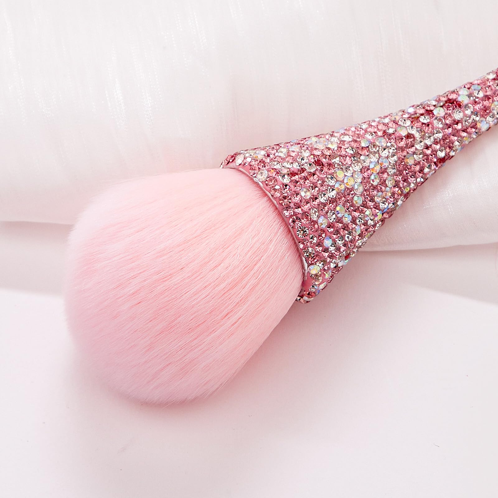 XEAOHESY 1pc Pink Rhinestones Nail Dust Brush Mineral Powder Brush Blush Brush Soft Fluffy Foundation Brush Large Face Powder Makeup Brushes Kabuki Brush for Powder