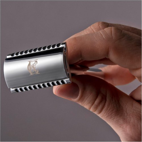 King C. Gillette Double Edge Safety Razor - Includes 5 Platinum Coated Blades | Perfect Gift for Men
