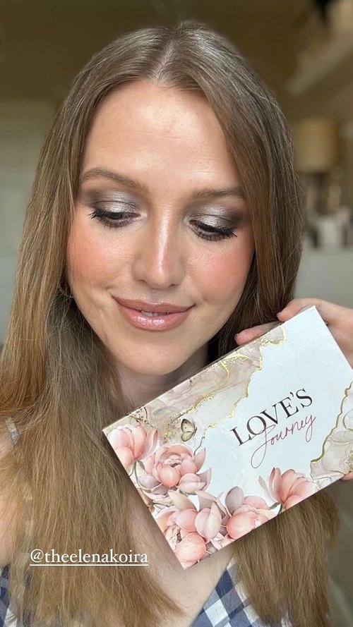Sydney Grace Love's Journey Eye Shadow Palette - Vibrant Shades for Stunning Looks | Light