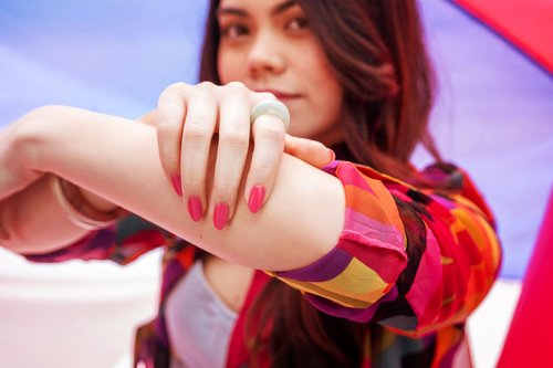Gelish MINI Summer Up In The Air Collection - 9mL TPO-Free Soak Off Polish, Long-Lasting, Vibrant Color, Professional Quality, High Shine, Chip-Resistant (Got Some Altitude)