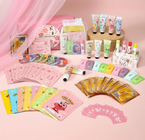 90PCS Spa Party Supplies for Girls,Spa Skincare Sets Favors Include Face Masks,Lip Mask,Skin Care For Teens 10-12,Bulk Birthday Galentines & Valentines Day Gifts,Sleepover Party Supplies for Girls