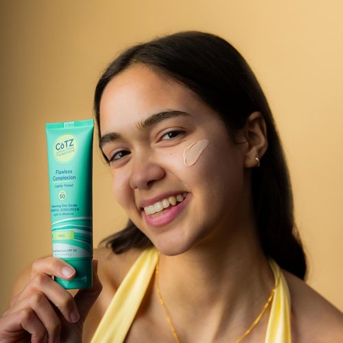 CoTZ Skincare | Flawless Complexion Mineral Sunscreen | Lightly Tinted SPF 50 | 2.5 oz / 70 g