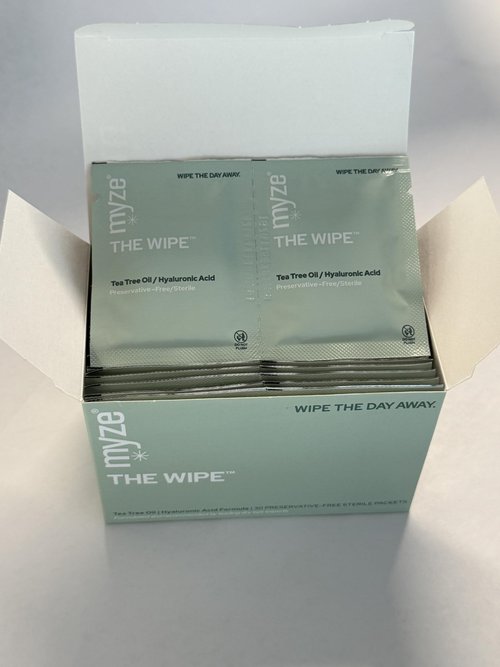 The Wipe™ from myze | Preservative Free Tea Tree Oil & Hyaluronic Acid Eyelid Wipes for Daily Relief | 30ct Sterile Lid Cleaning Wipes