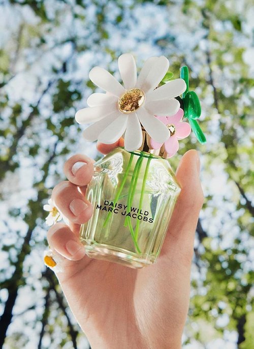 Marc Jacobs Daisy Wild Eau de Parfum - Floral Women's Fragrance with Banana Blossom, Jasmine & Sandalwood Notes