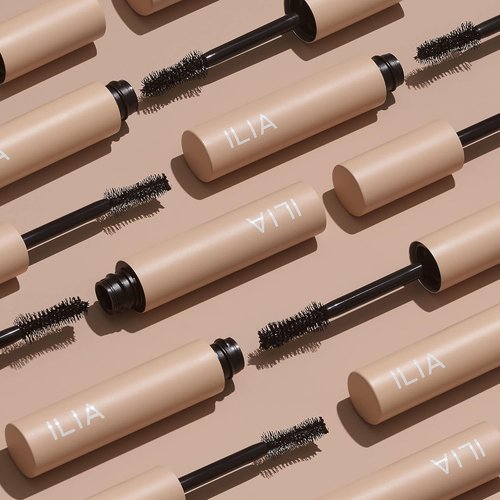 ILIA Fullest Volumizing Mascara - Weightless, Buildable Formula for Full, Thick Lashes | Non-Toxic, Vegan, Cruelty-Free (0.32 fl oz | 9.5 ml)
