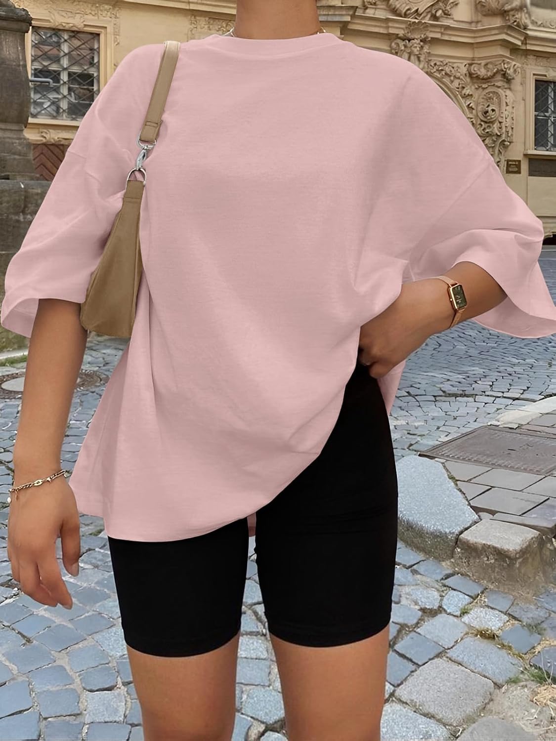 Trendy Queen Women's Oversized Summer T-Shirts - Plus Size Casual Tops for Spring | Short Sleeve Fashion