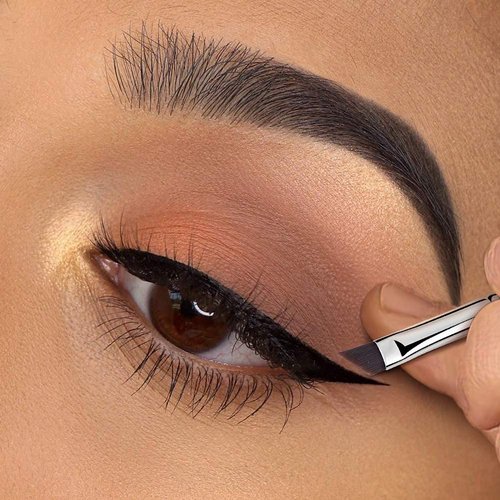 Skiennix Eyeliner Brush - PRO Precision Gel Eye Liner Brush with Ultra Thin Angled Tip - 2-Piece Set
