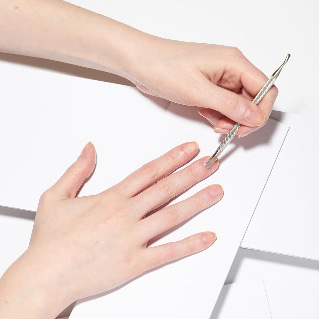 Tweezerman Cuticle Pusher & Nail Cleaner - Precision Tool for Perfect Nails | Durable Stainless Steel