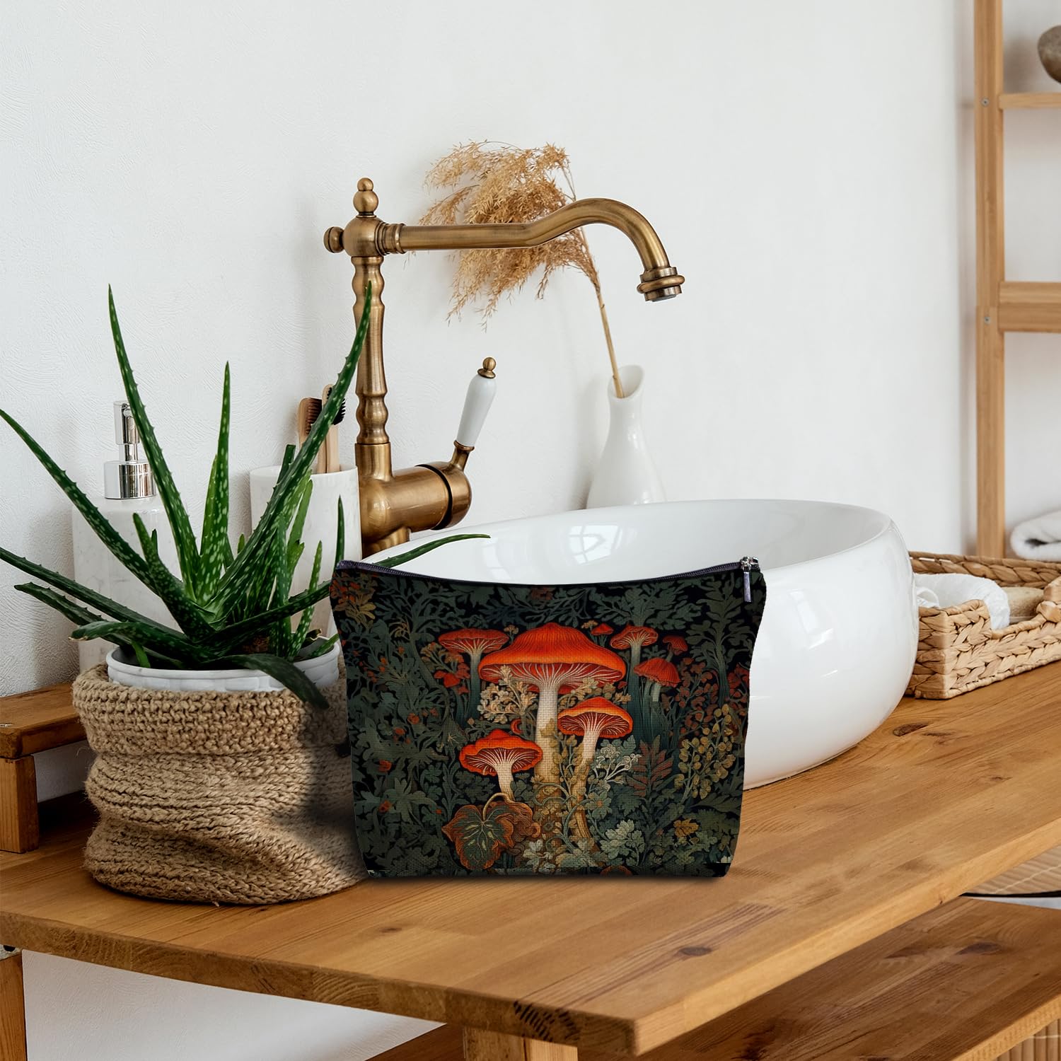 Zomhix Forest Mushroom Makeup Bag - Cottagecore Botanical Red Mushroom Cosmetic Bag, Mycologist Gift